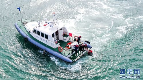 漳州開展海上應(yīng)急演練 航空力量提升救援效能